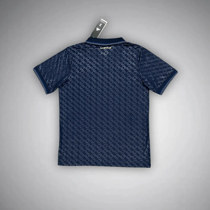 Juventus “Iconic Juve” Kit