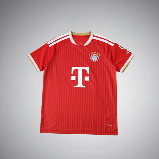 26/27 Bayern Home Kit