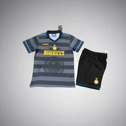 1997-1998 INT Away Kids Kit