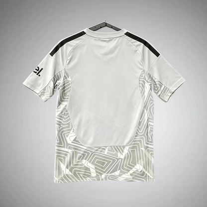 26/27 Arsenal Goalkeeper Kit